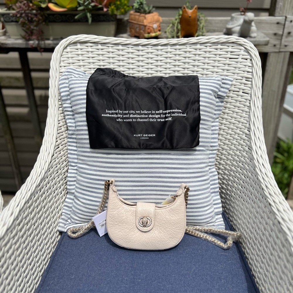 Kurt Geiger London Chelsea Small Hobo Crossbody Bag - Picture 3 of 11